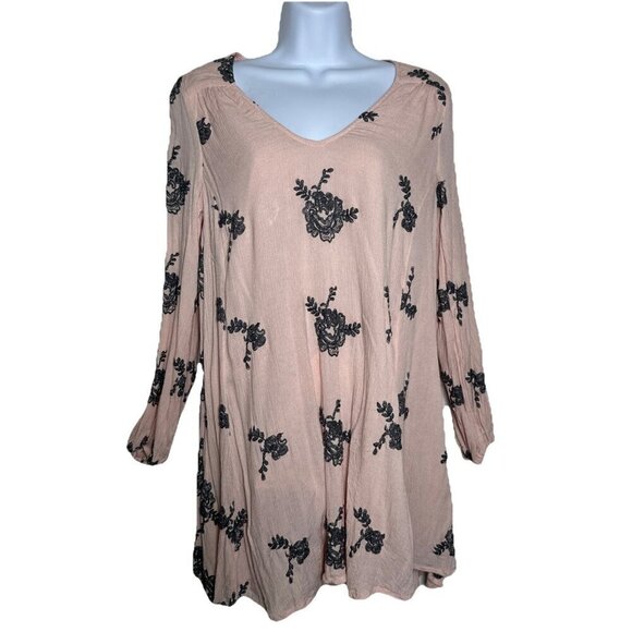 Free People Dresses & Skirts - Free People Small Pink Grey Floral Embroidered Boho Austin Swing Mini Dress Boho